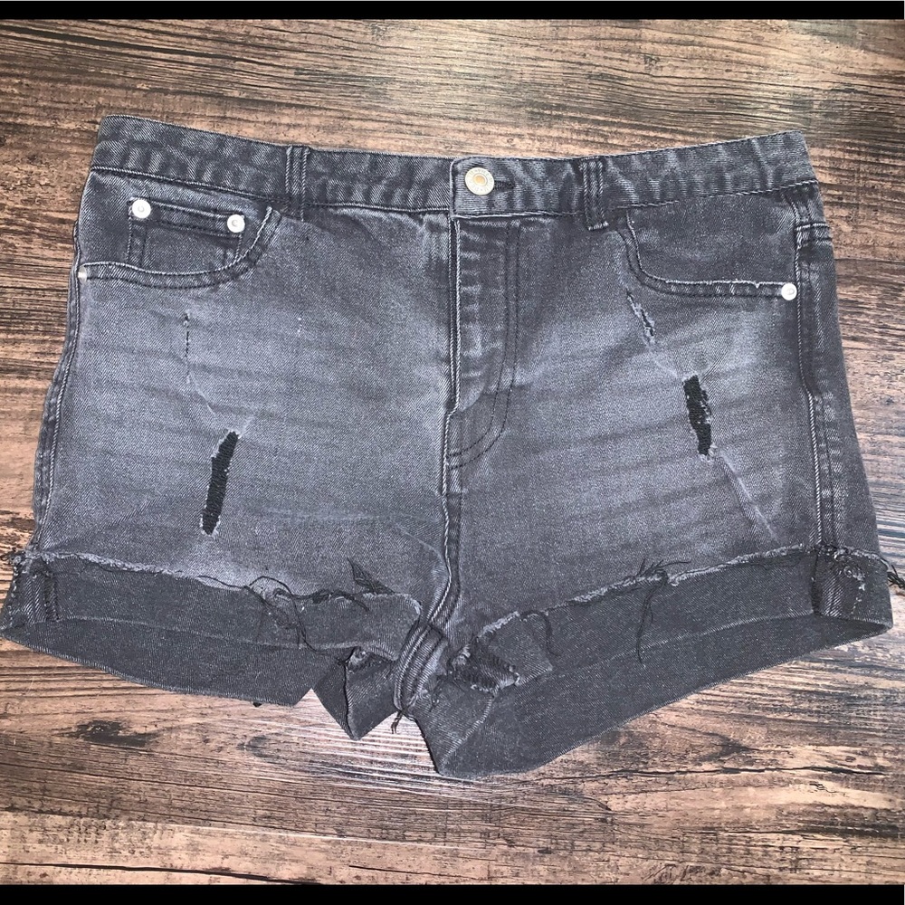 Love tree distressed black denim shorts